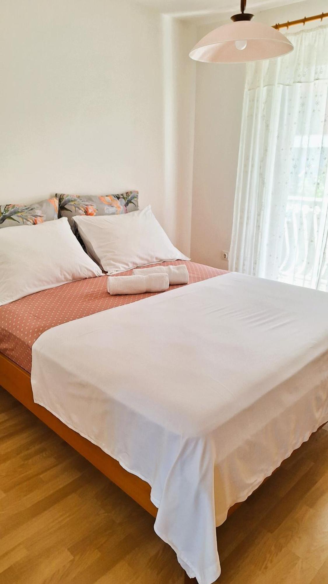 Apartmani I & J Seric Seget Vranjica Exterior foto